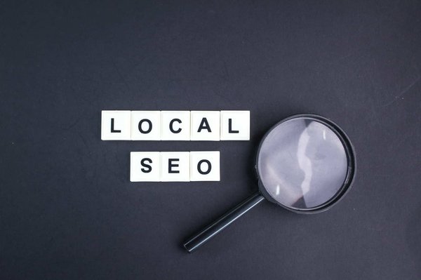 SEO local : comment se positionner efficacement en tant qu'entreprise locale avec guide SEO